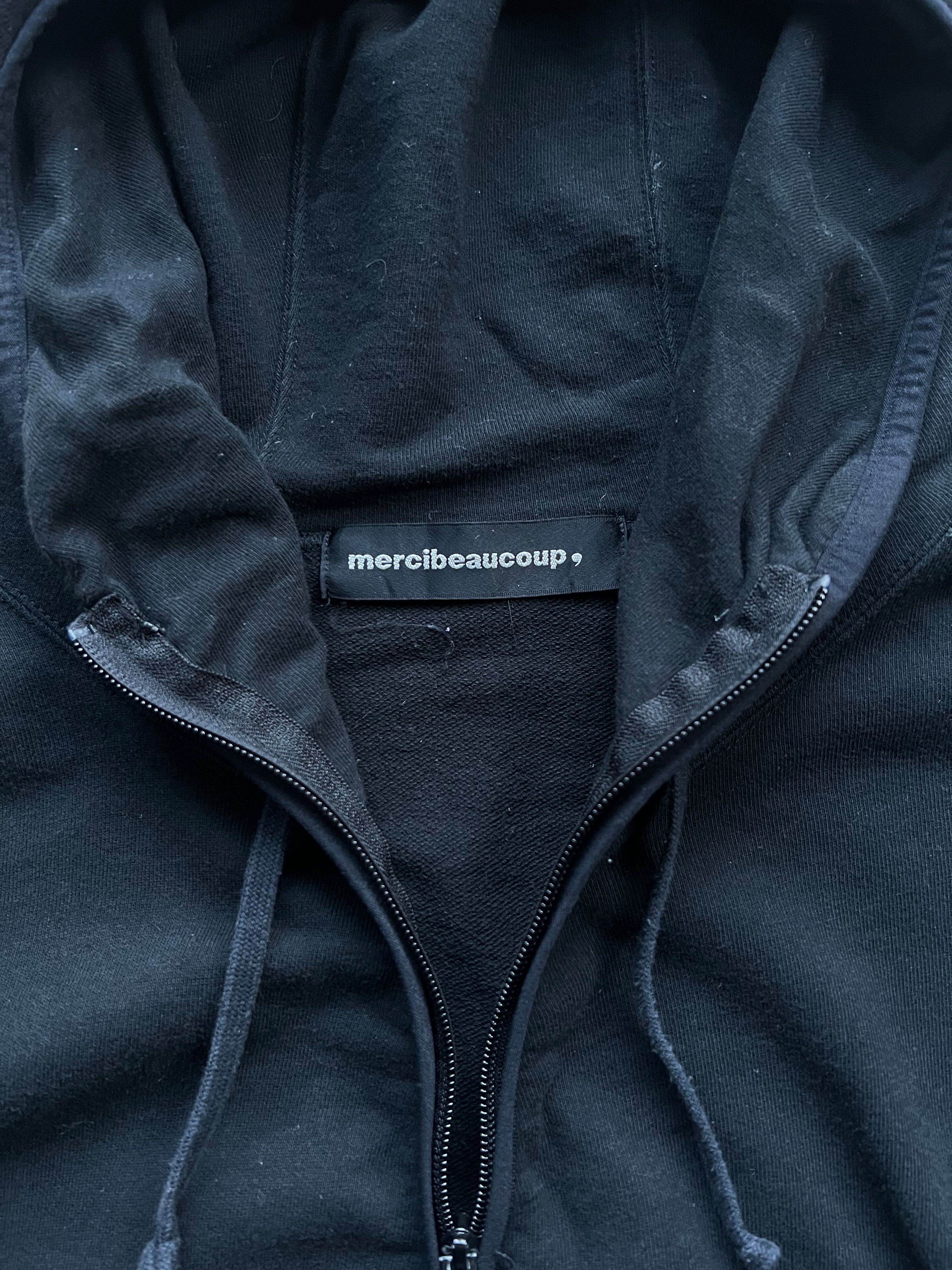 Mercibeacoup Sweatshirt