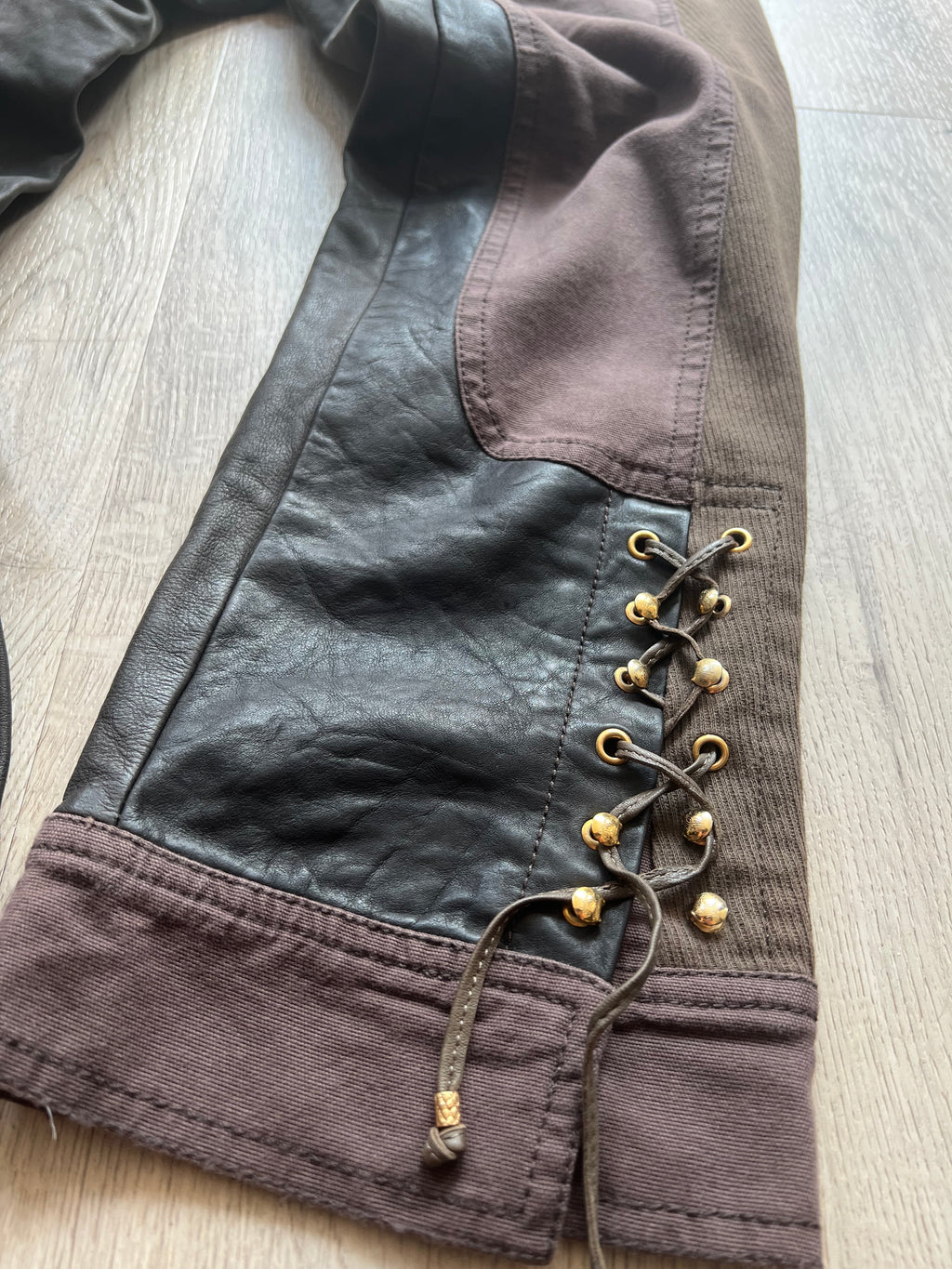 Roberto Cavalli 3/4 Cotton/ Leather pants