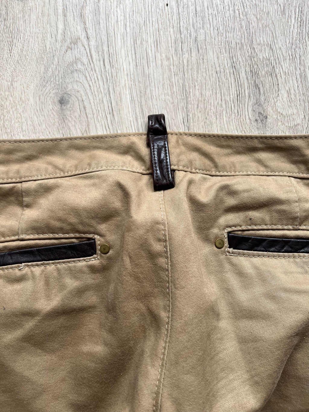 Dsquared 3/4 cargo pants with leather details