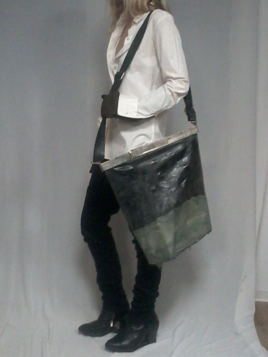 Carol Christian Poell SAMPLE Giotine Clasp 3D Drip Bag