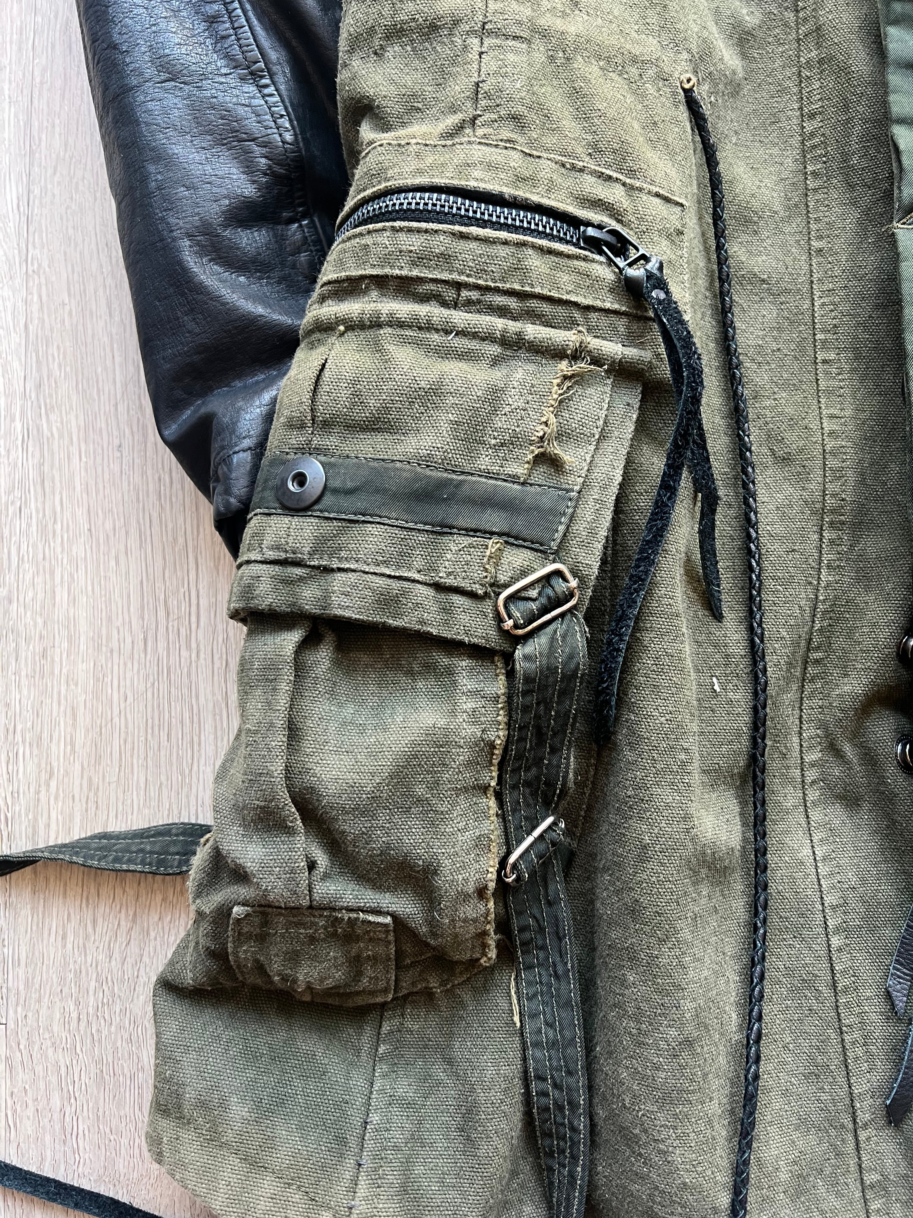 Kmrii Parka with leather sleeves