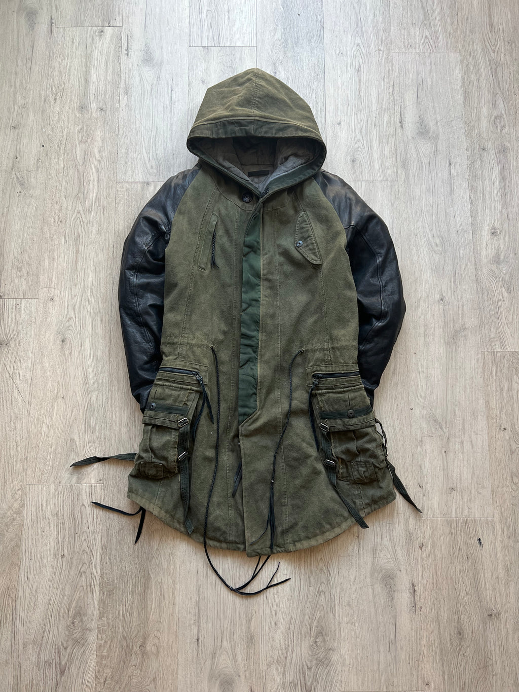 Kmrii Parka with leather sleeves