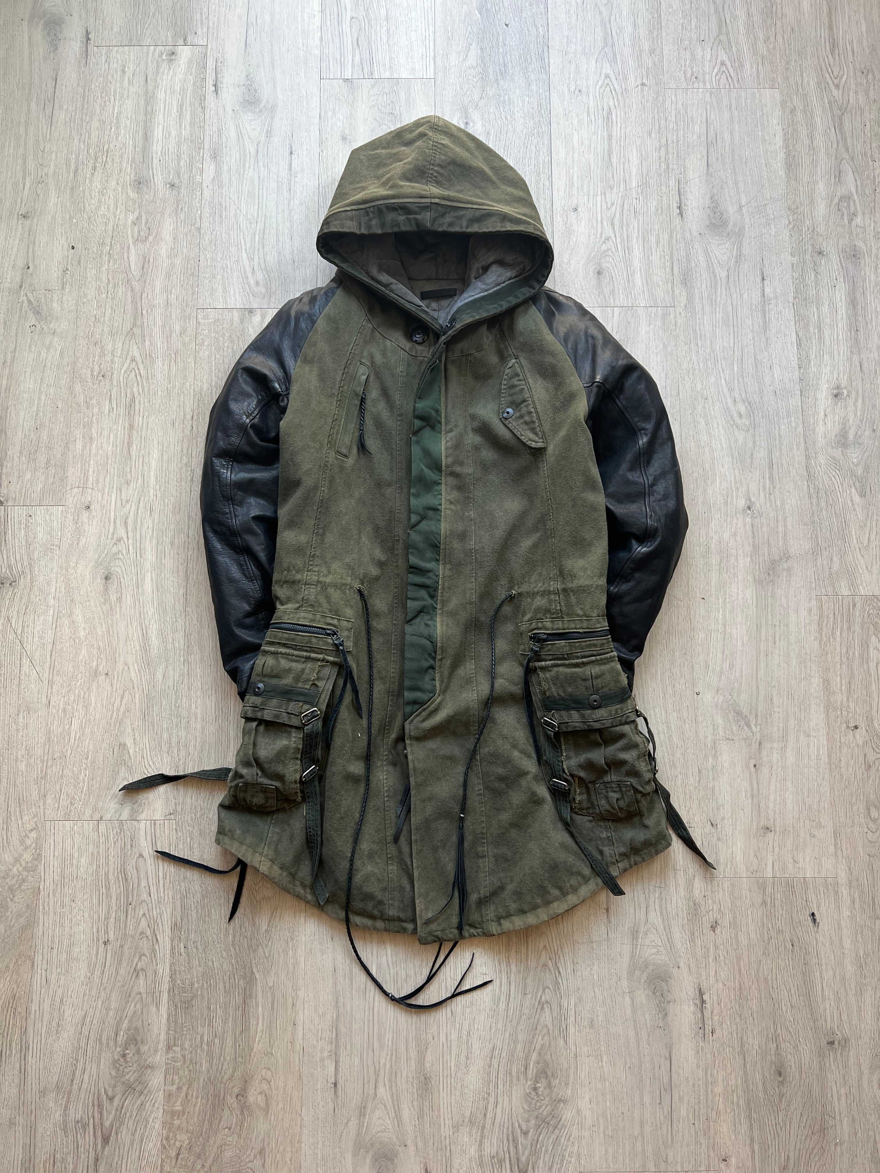 Kmrii Parka with leather sleeves