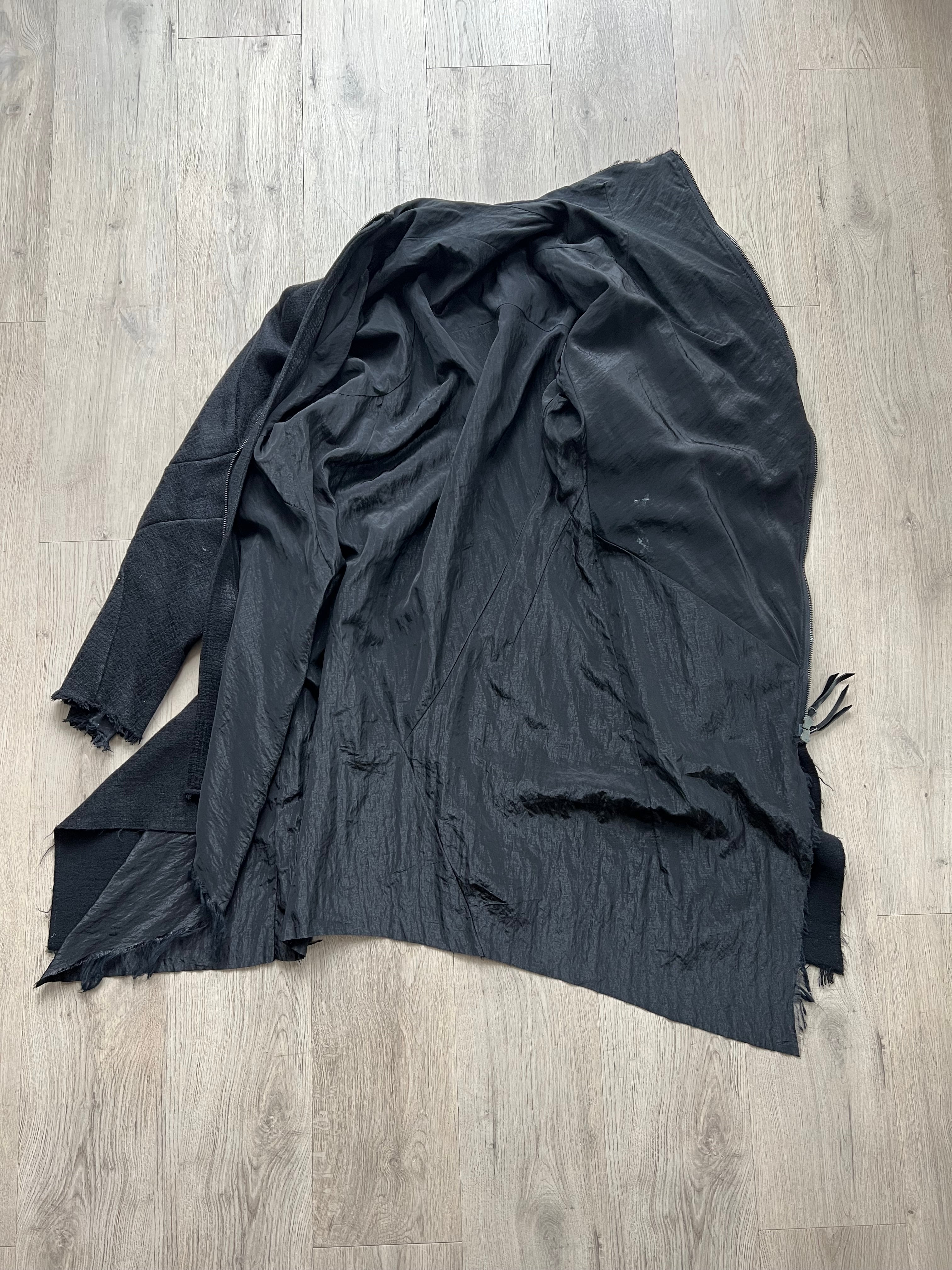 Leon Emanuel Blanck Distortion Coat