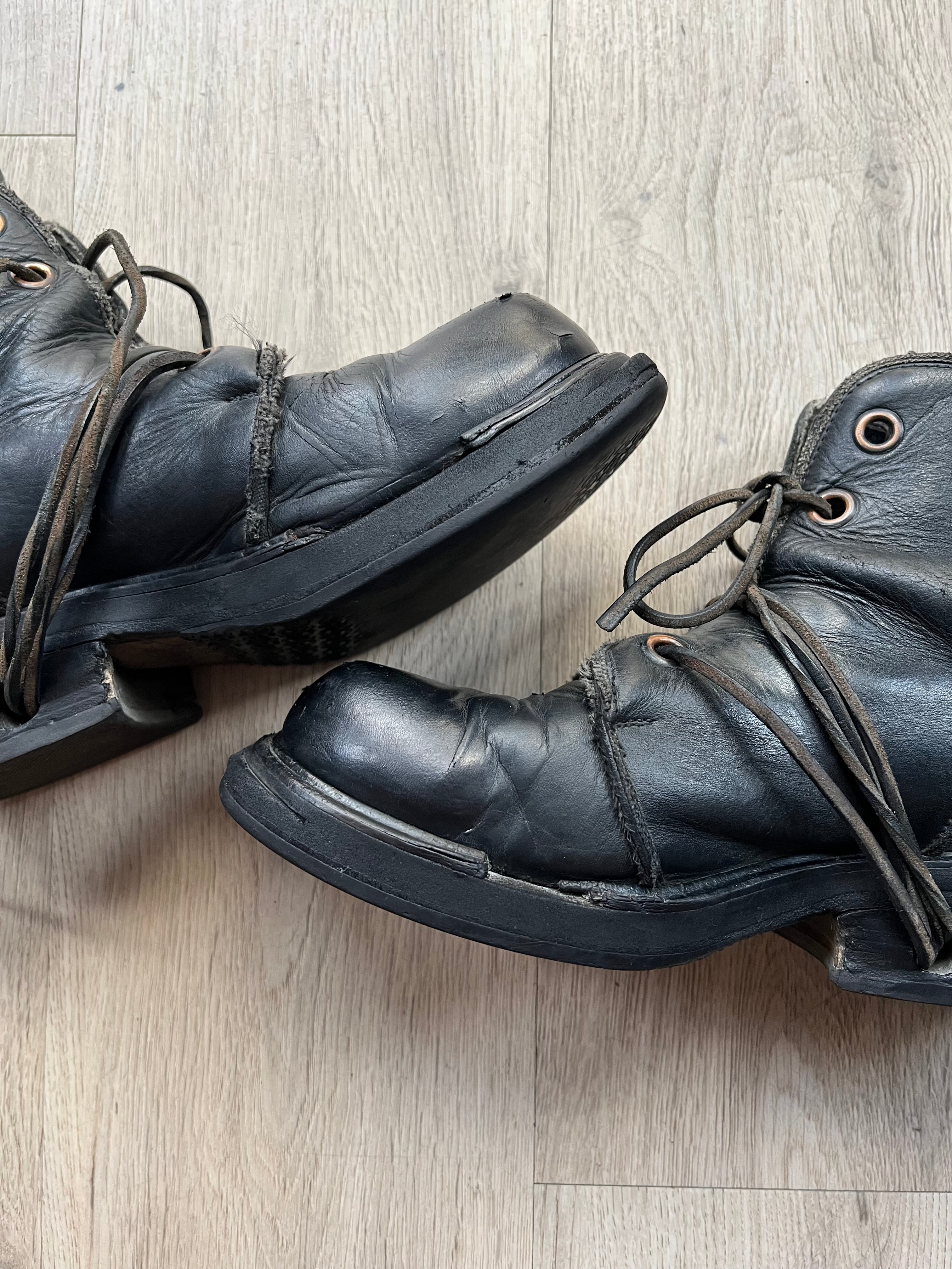 Dirk Bikkembergs Cut Out Heel laced Bootrs