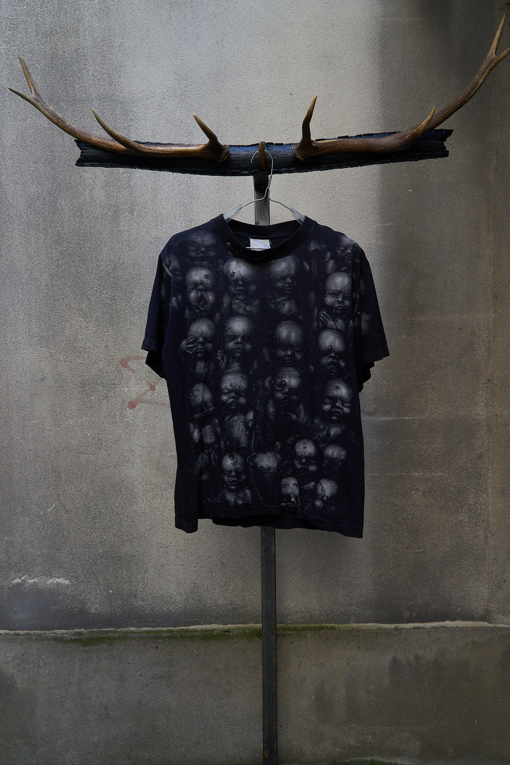 HR Giger "Wall of Babys" Vintage T-shirt