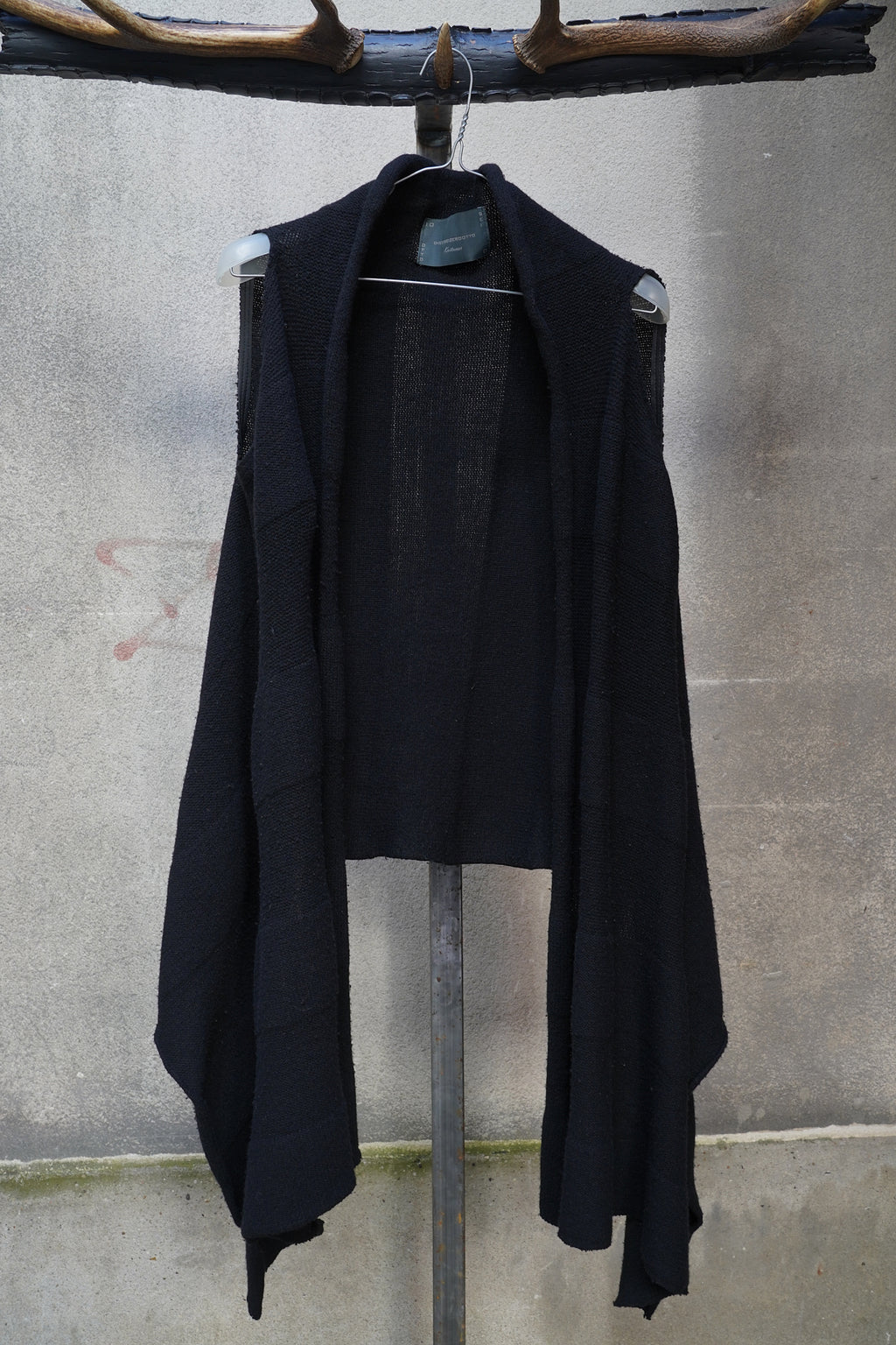 10sei0otto Knitted Poncho Vest