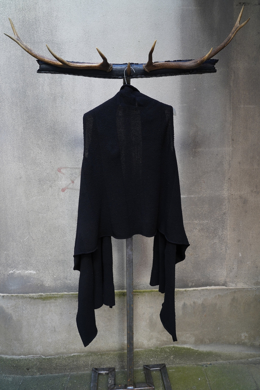 10sei0otto Knitted Poncho Vest