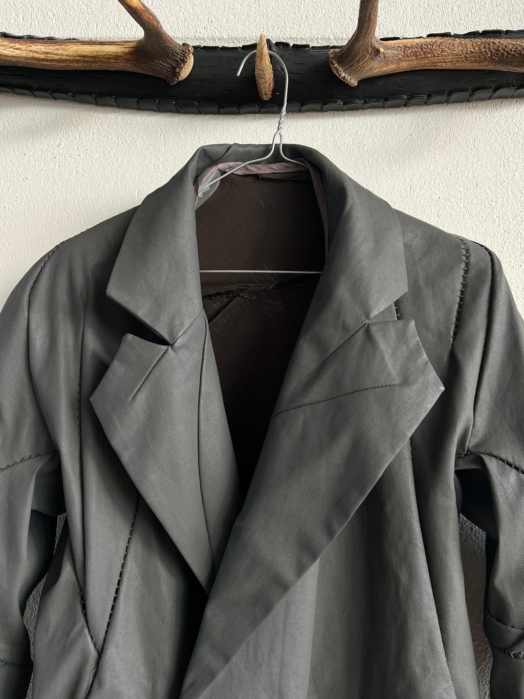 Leon Emanuel Blanck Distortion Scarstich Coat